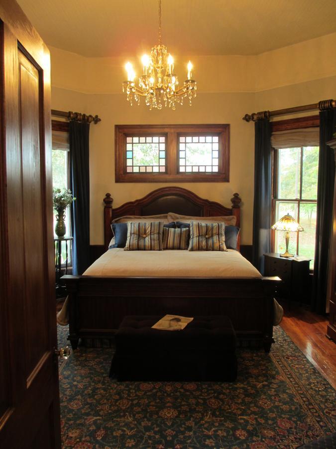 Adair Manor Bed & Breakfast Adairsville Екстер'єр фото